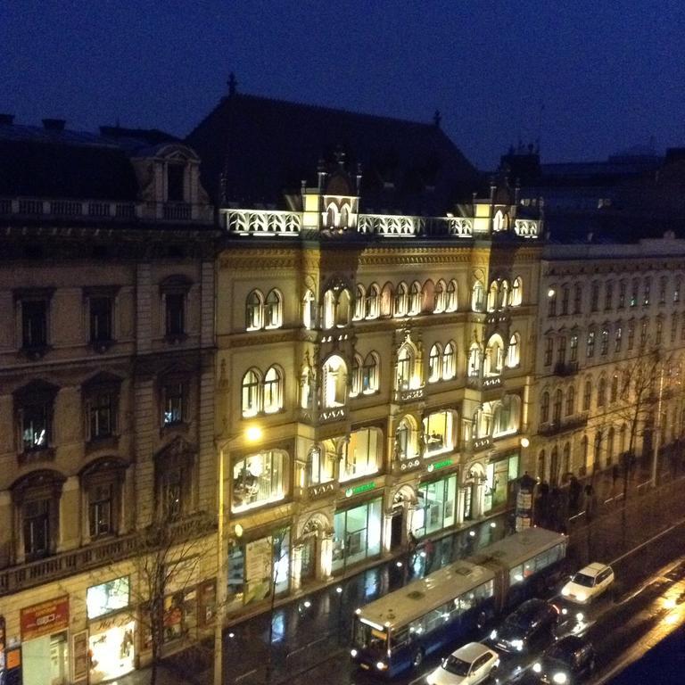 All In Apartman Budapest Rum bild