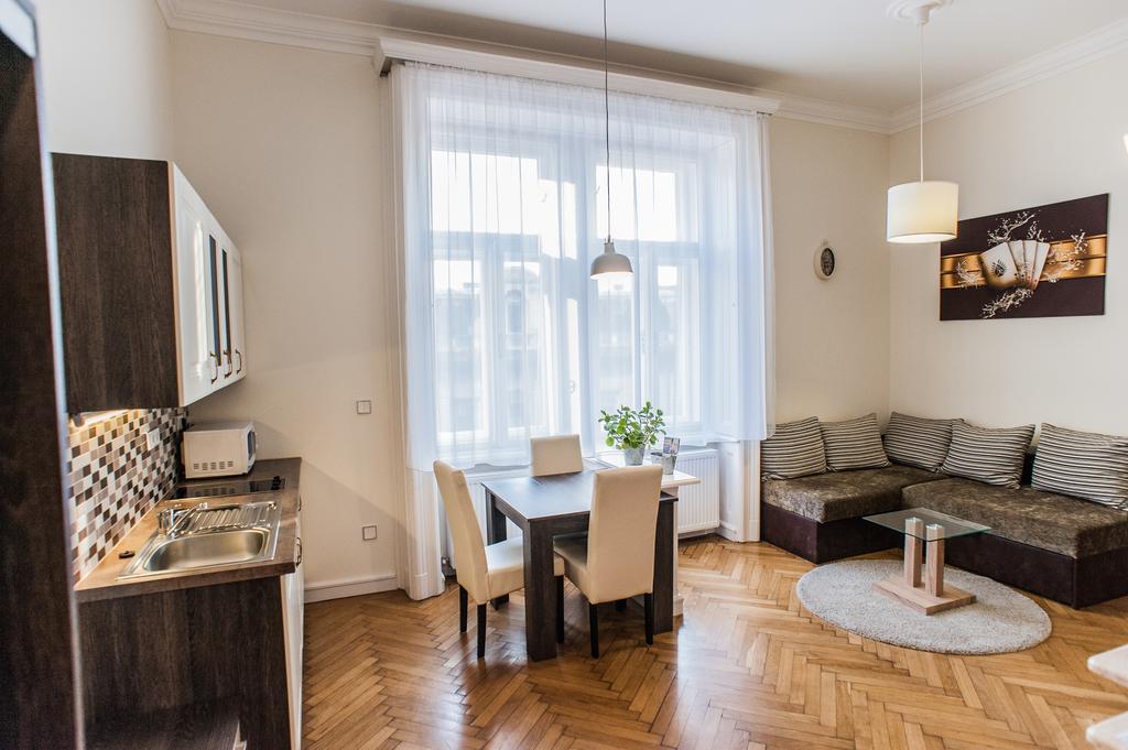 All In Apartman Budapest Rum bild