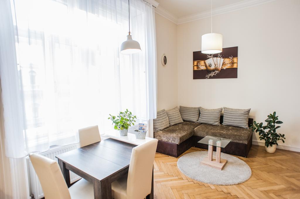 All In Apartman Budapest Rum bild